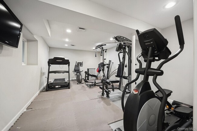 Building Photo - 4 Mohican Trail