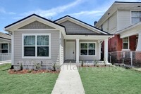 Building Photo - 2117 Moncrief Rd