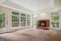 Building Photo - 18862 Crossroads Ct