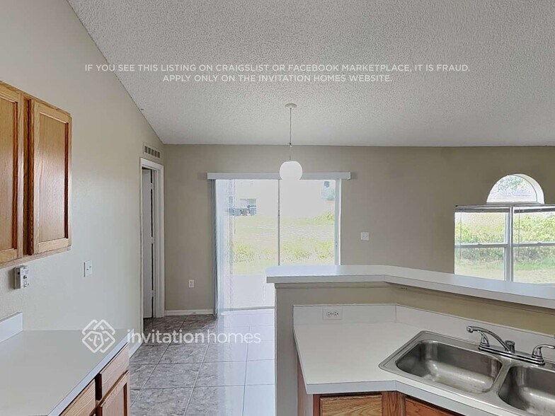 Building Photo - 155 Conch Dr