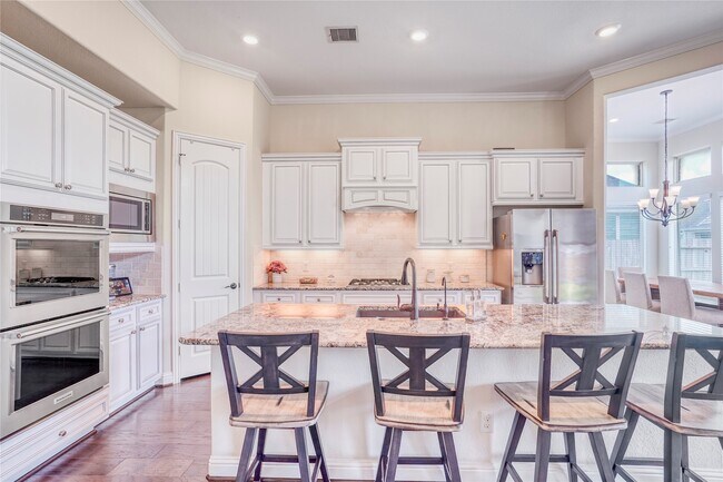 Building Photo - 6318 Sunstone Falls Ln