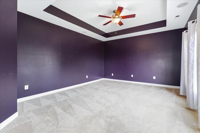 Building Photo - 6110 Holter Rd