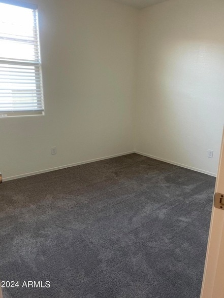 Building Photo - 9536 Silo Cir