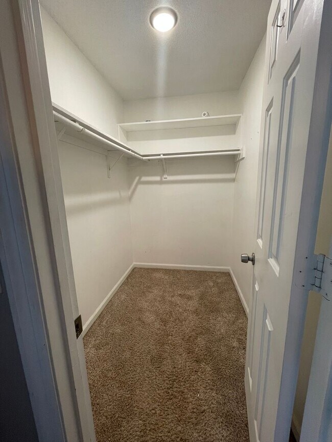 Building Photo - 3404 Doriswood Ct Antioch, TN 37013