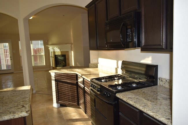 Building Photo - 3526 Lily Ranch Dr