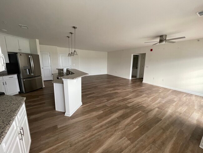 Building Photo - 20141 Riesling Ln