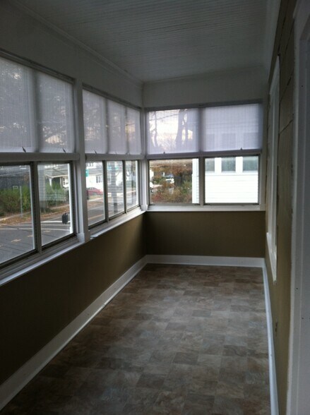 Building Photo - 38 Broughton Ave