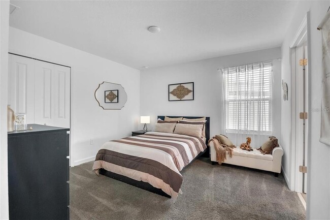 Building Photo - 9084 Sommerset Hills Dr