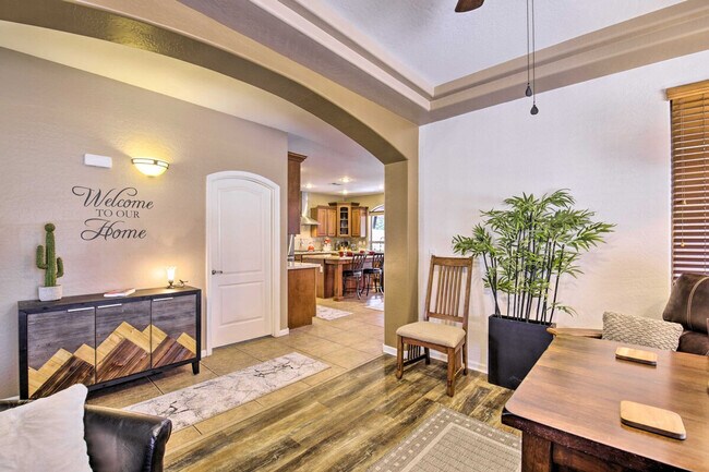 Building Photo - 3759 E Fruitvale Ave