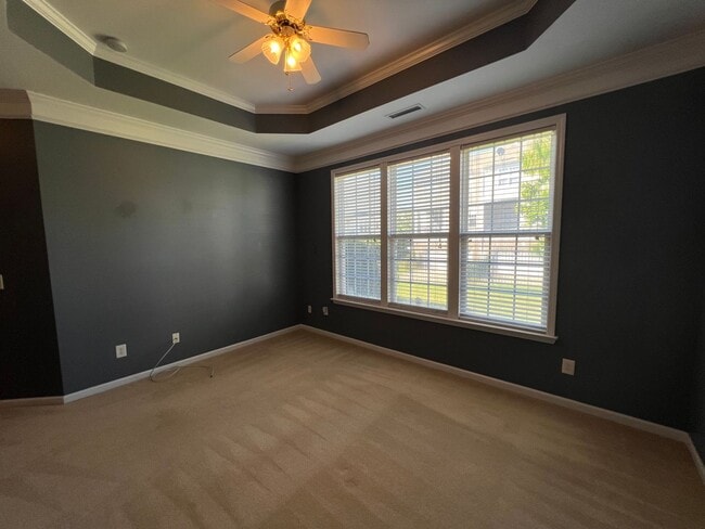 Building Photo - 10117 Falls Meadow Ct