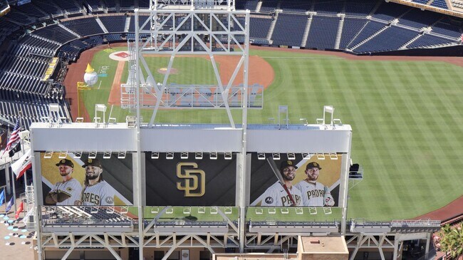 Building Photo - Downtown San Diego 1 bedroom 1 bath apartment For Rent