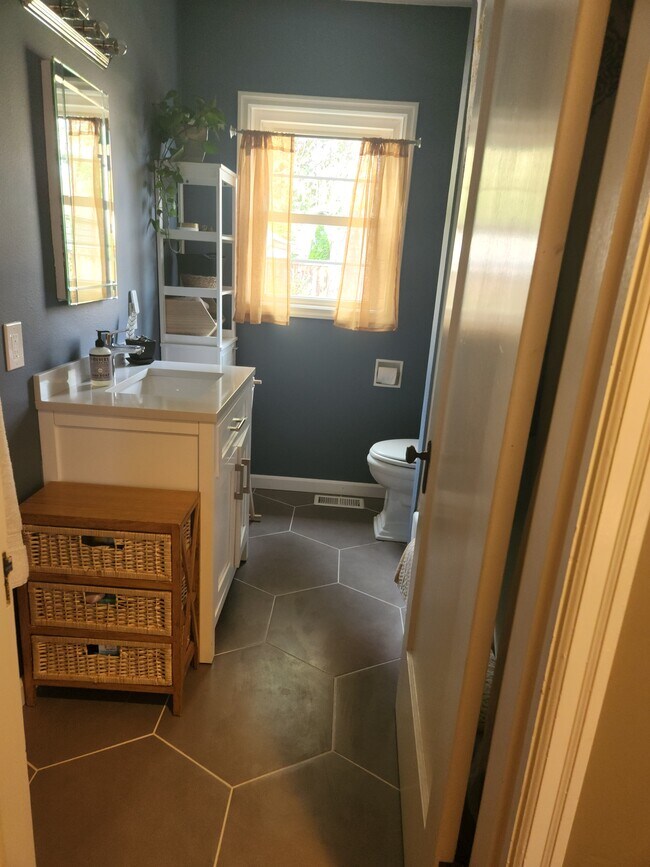 main floor bathroom - 6845 N Atlantic Ave