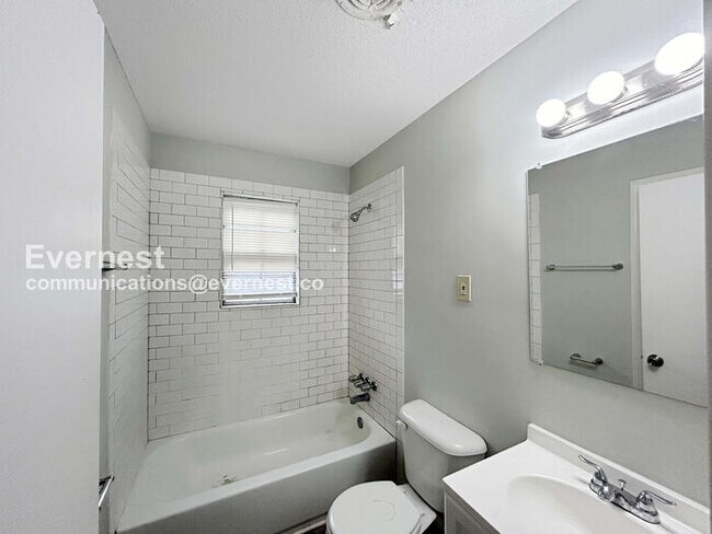 Building Photo - 3500 Panbrook Cove