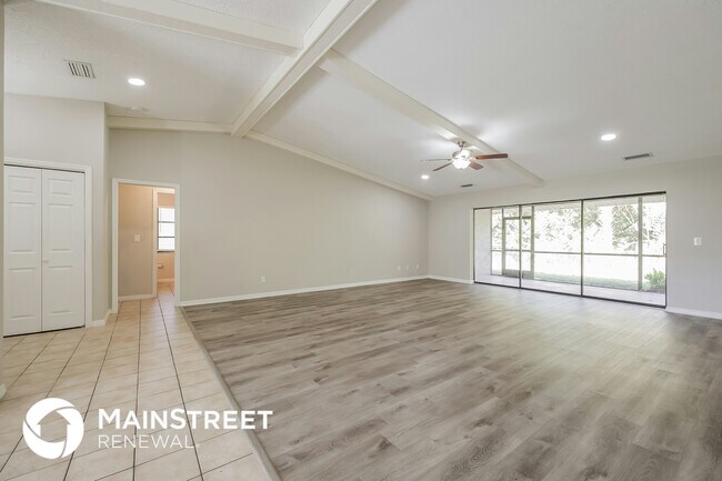 Building Photo - 16280 Willow Stream Ln
