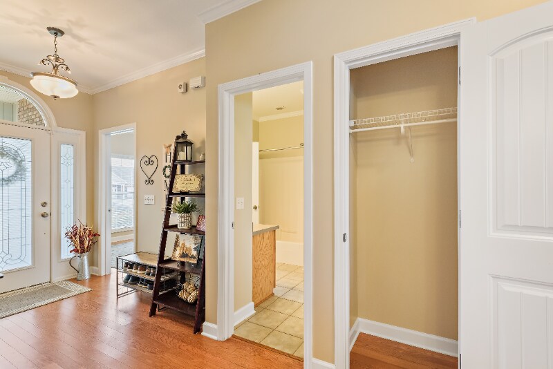 Building Photo - 137 Greyfox Trail