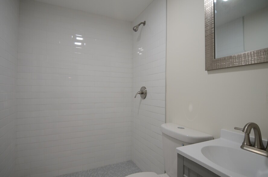 Building Photo - 7294 Chetbert Dr