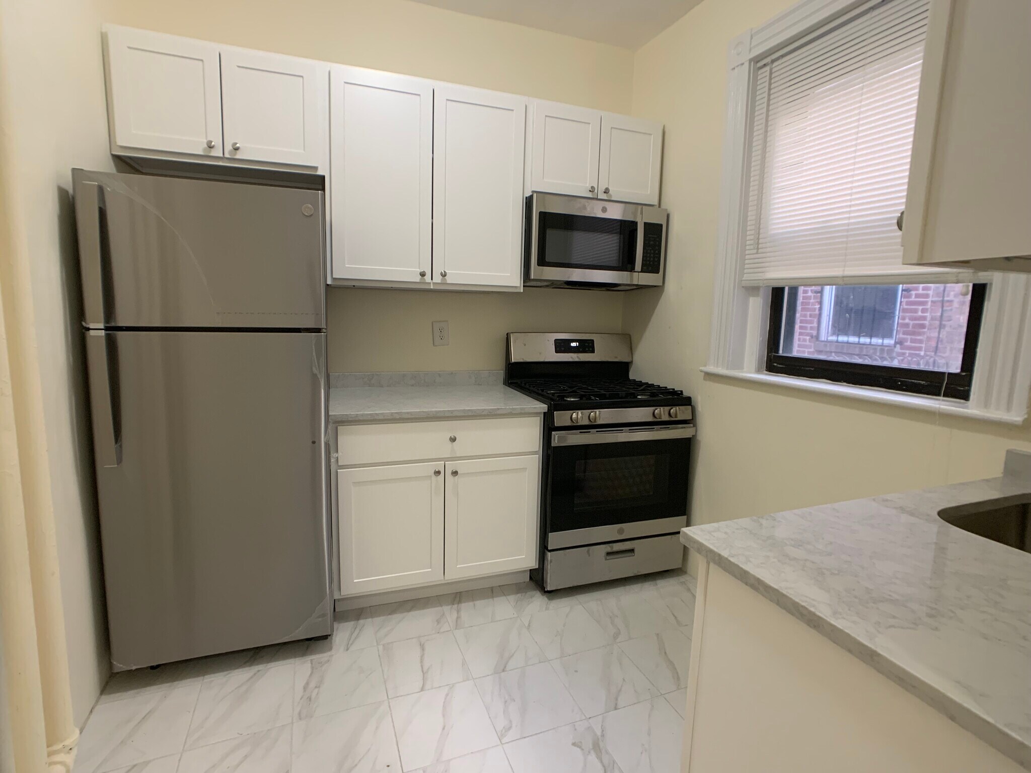 unit 5 - 27 Saint Lukes Rd