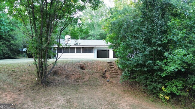 Building Photo - 163 Holly Ridge Rd