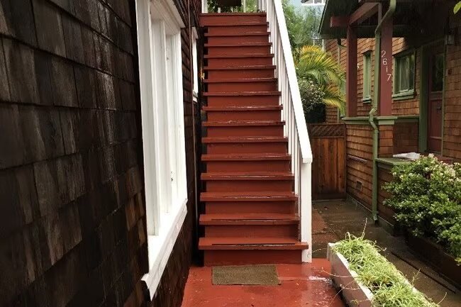 Building Photo - 2615 Parker St