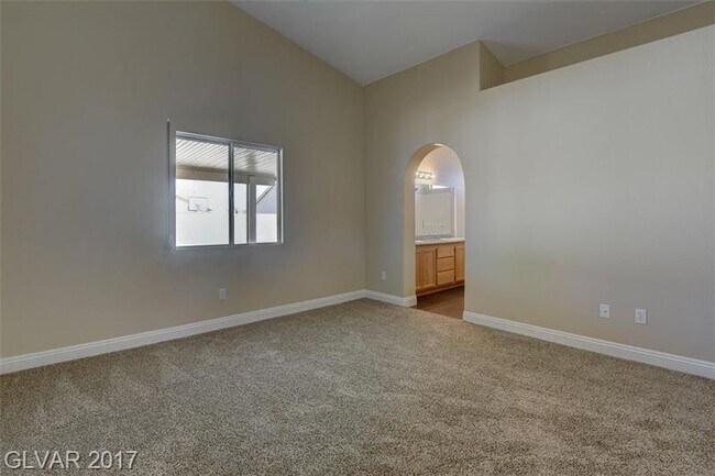 Building Photo - Gorgeous 1 story Home