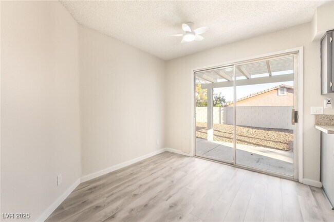 Building Photo - 603 Carleton Dr