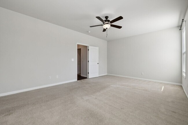 Building Photo - 1222 Westlawn Blvd