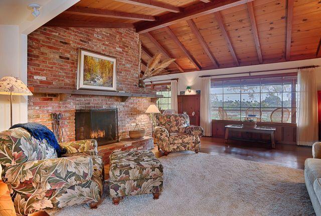 Building Photo - Beautiful home in Santa Barbara with amazing views!!