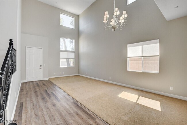 Building Photo - 2411 Winter Cliffs St