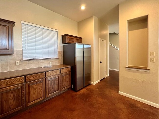 Building Photo - 2406 Indian Creek Rd