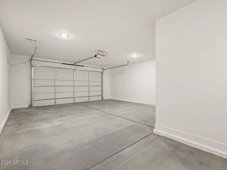 Building Photo - 15854 W El Cortez Pl