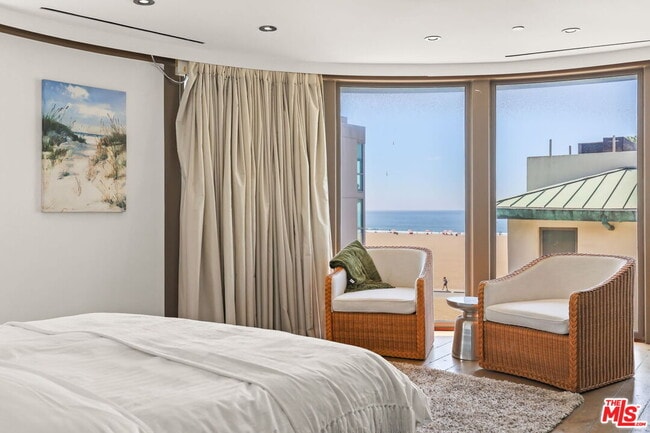 Building Photo - 11 Marine Terrace