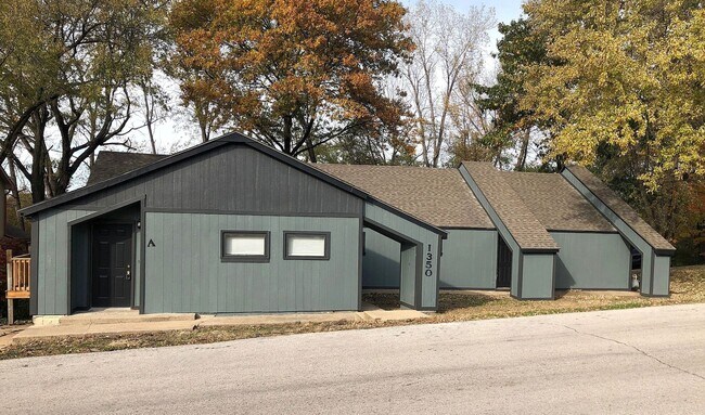 Building Photo - 1350 Sherman Ave