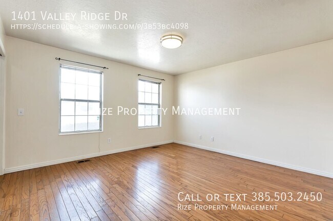 Building Photo - 1401 Valley Ridge Dr