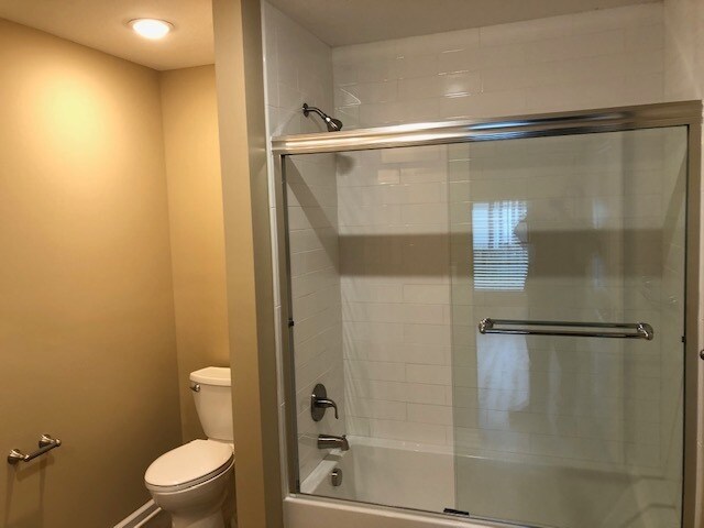 Building Photo - 23 Arbor Ct