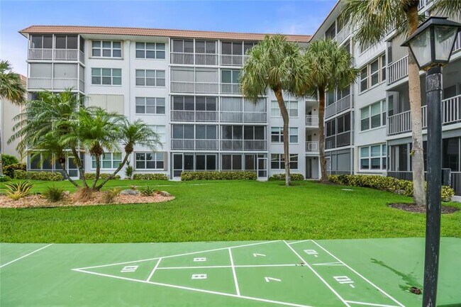 Building Photo - 2809 Florida Blvd