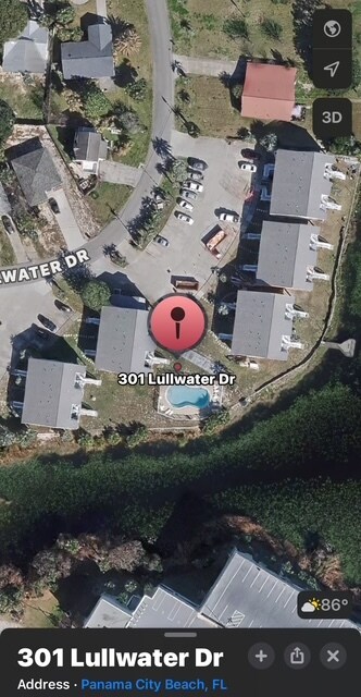 Building Photo - 301 Lullwater Dr