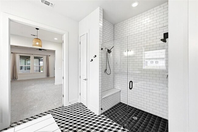 Building Photo - 7801 Donnelley Dr