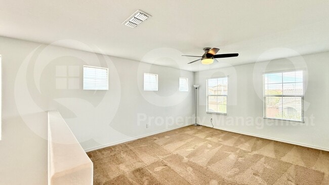 Building Photo - 10935 E Tesla Ave