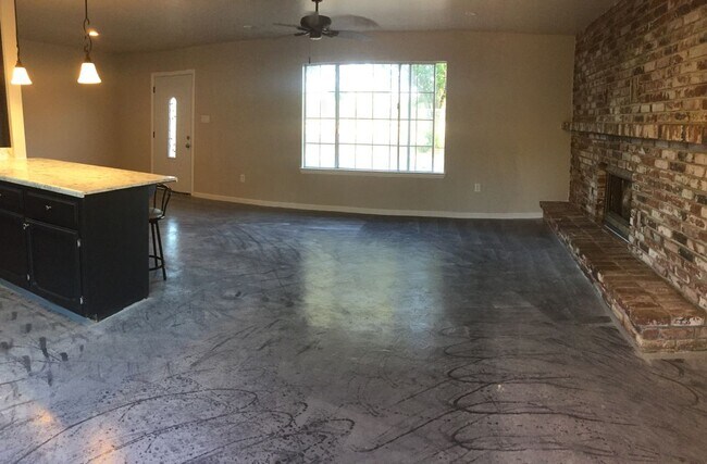 Building Photo - 3100 Ladino Ave
