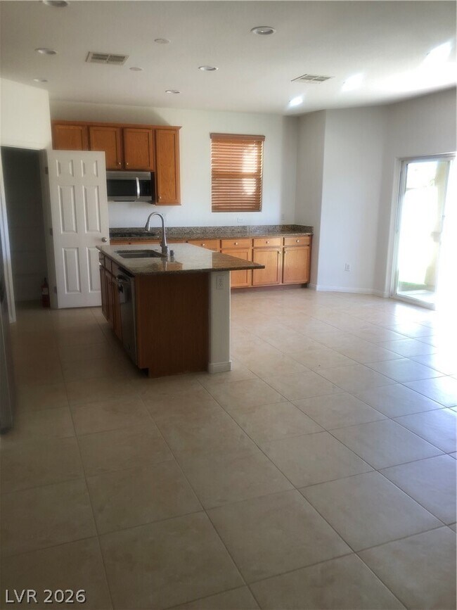 Building Photo - 3067 Varenna Ridge Ave