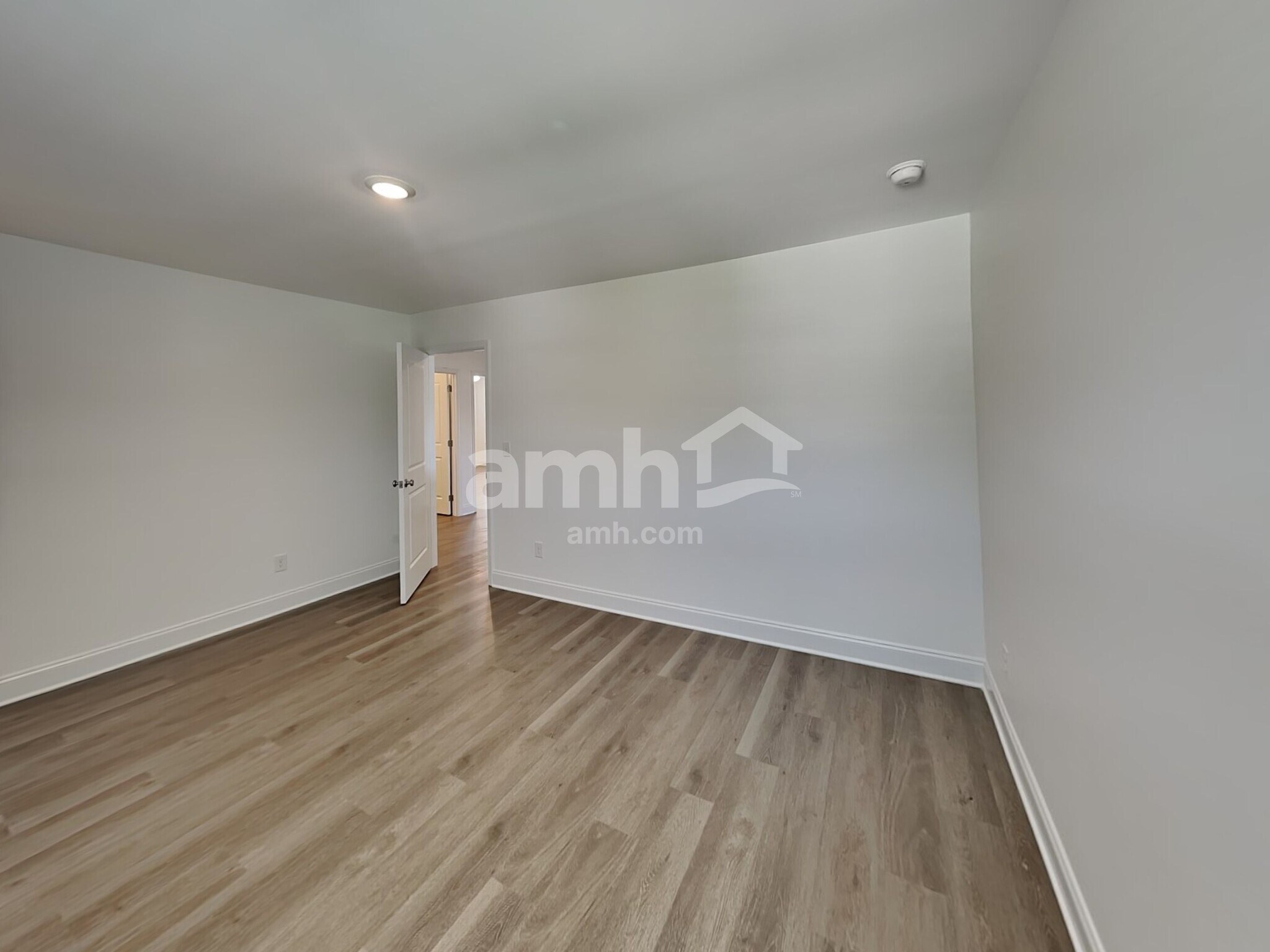Building Photo - 229 Marin Dr