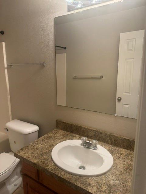 Building Photo - 1405 Sunrise Dr