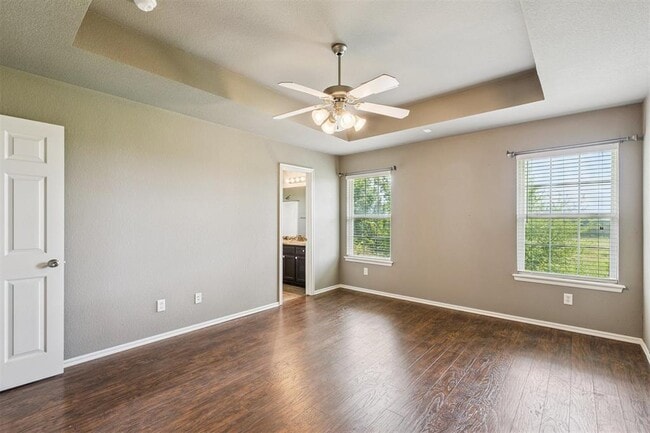 Building Photo - 4508 Applegate Dr
