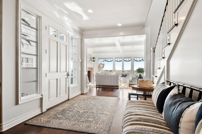 Building Photo - 1514 E Oceanfront