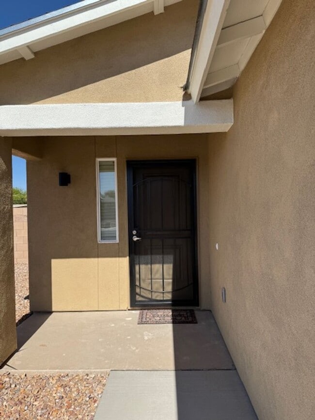 Building Photo - East- NEW BUILD 2 Bedroom rental homes!