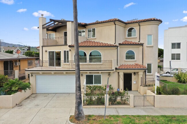 Building Photo - 1701 Crescent Ave
