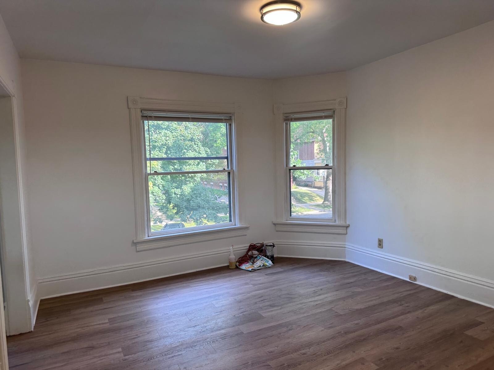 Building Photo - 2577 N Frederick Ave