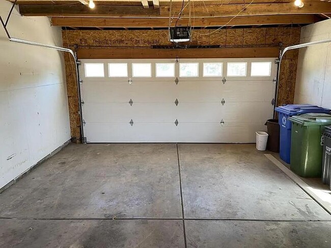 Building Photo - Beautiful 4BD/2BA Home in Prime Loveland L...