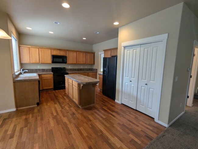 Building Photo - 20577 Boyd Ct