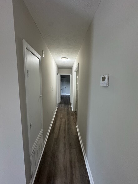 Hall - 2114 Vandivere Rd
